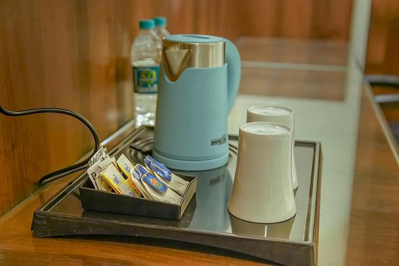 Hotel Hira Inn-10Mins From Railway Station & Bus Station Prayagraj Luaran gambar