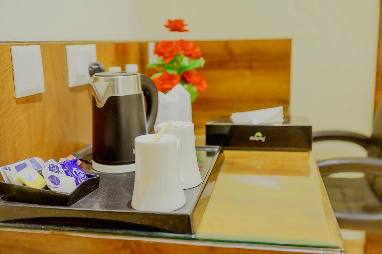 Hotel Hira Inn-10Mins From Railway Station & Bus Station Prayagraj Luaran gambar