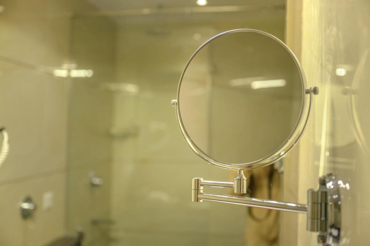 Hotel Hira Inn-10Mins From Railway Station & Bus Station Prayagraj Luaran gambar