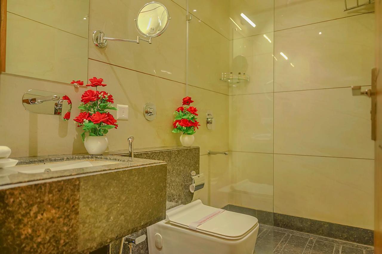 Hotel Hira Inn-10Mins From Railway Station & Bus Station Prayagraj Luaran gambar