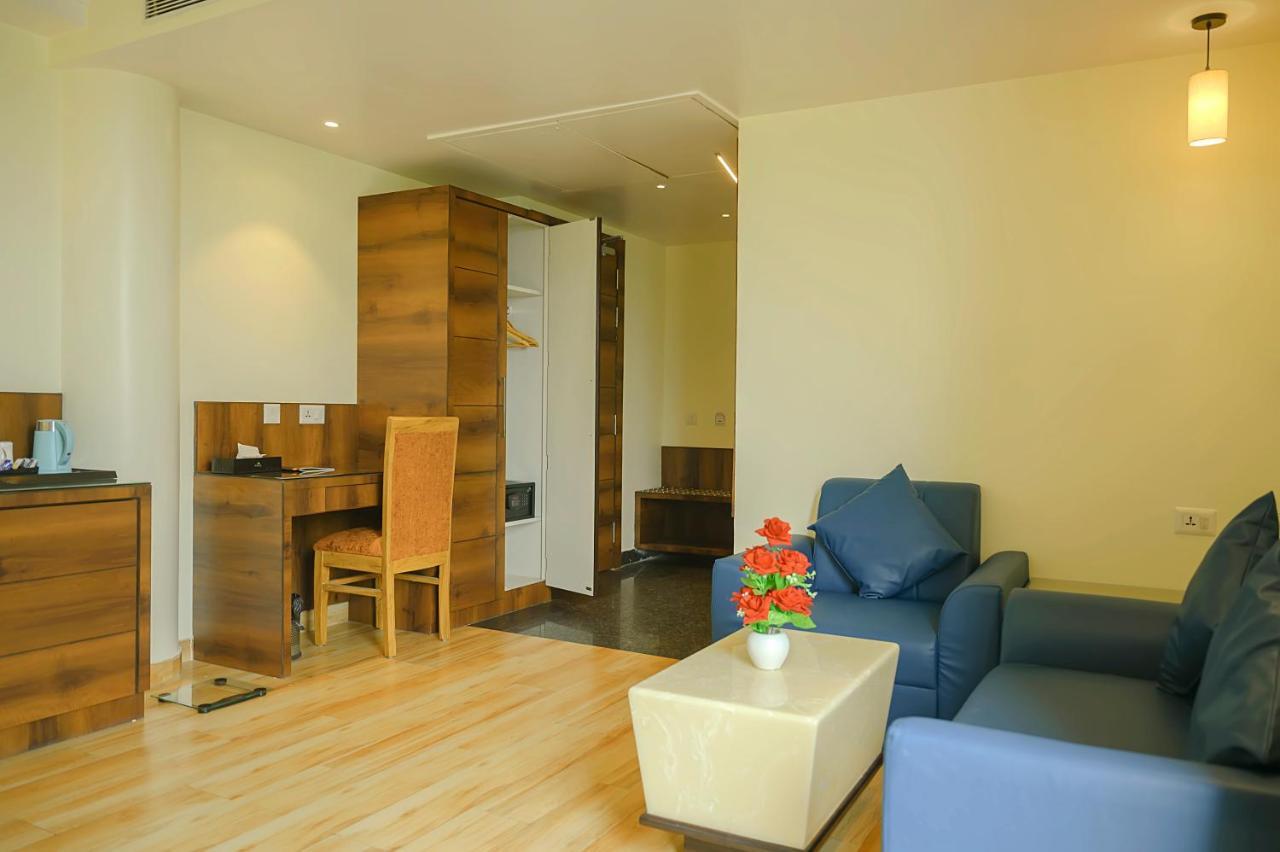 Hotel Hira Inn-10Mins From Railway Station & Bus Station Prayagraj Luaran gambar